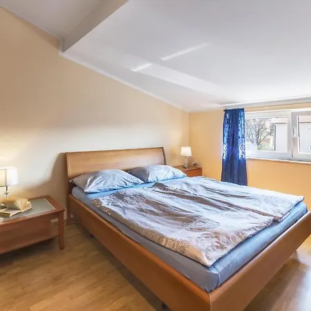 Апартаменты Awesome Apartment In Pula With 2 Bedrooms And Wifi